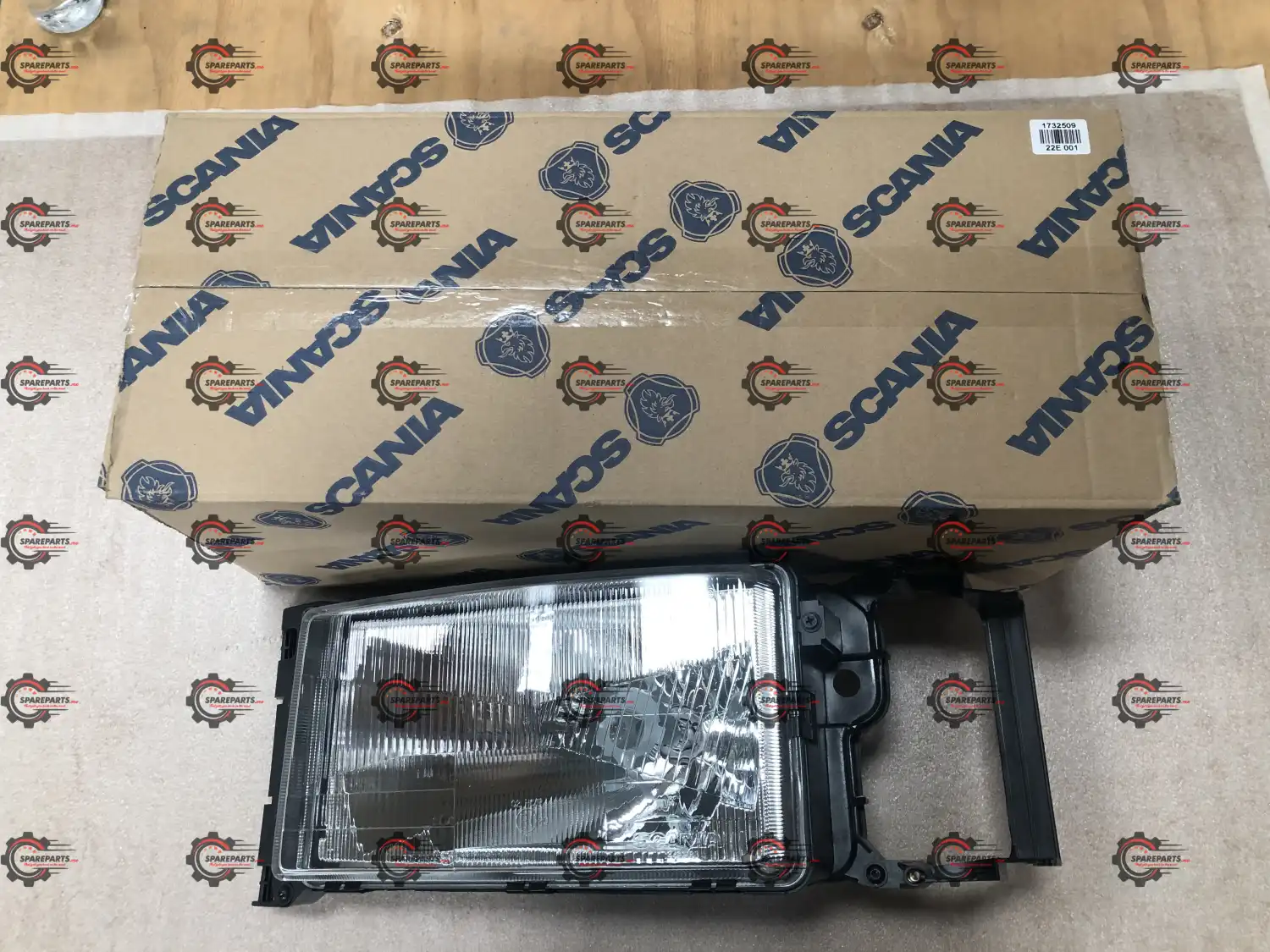 Scania head lamp 1732509